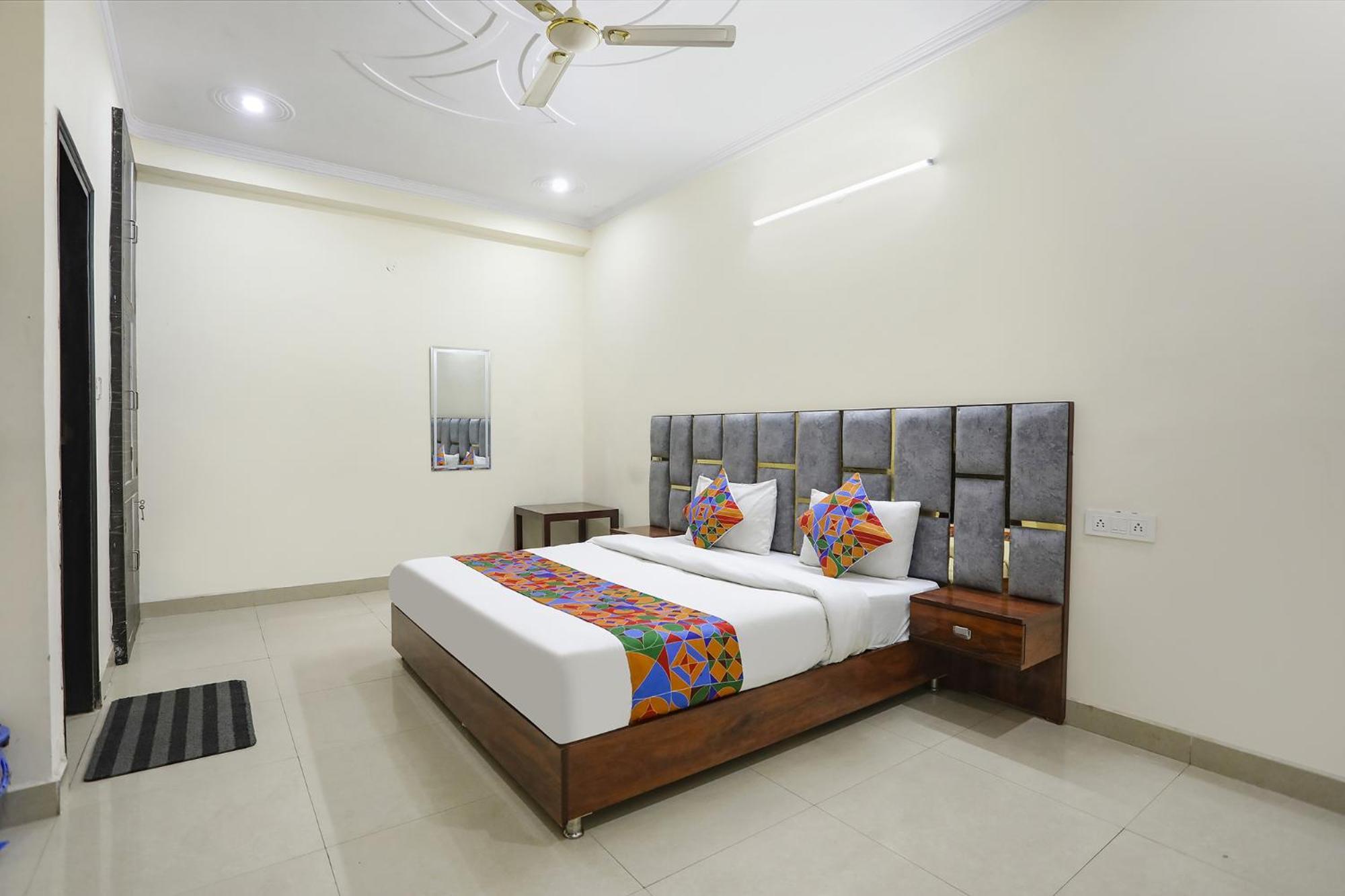 Fabexpress Asp Royal Residency Inn- Janakpuri Delhi Zewnętrze zdjęcie