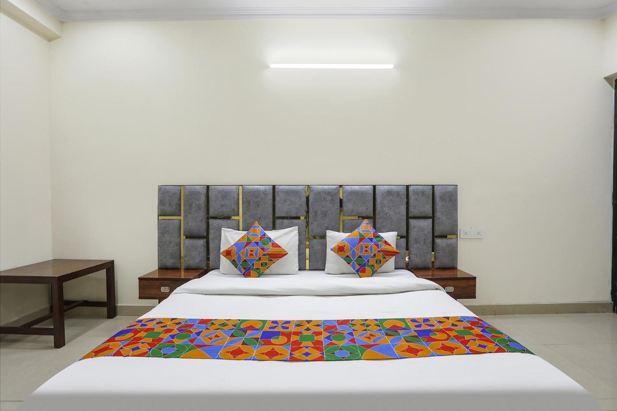 Fabexpress Asp Royal Residency Inn- Janakpuri Delhi Zewnętrze zdjęcie