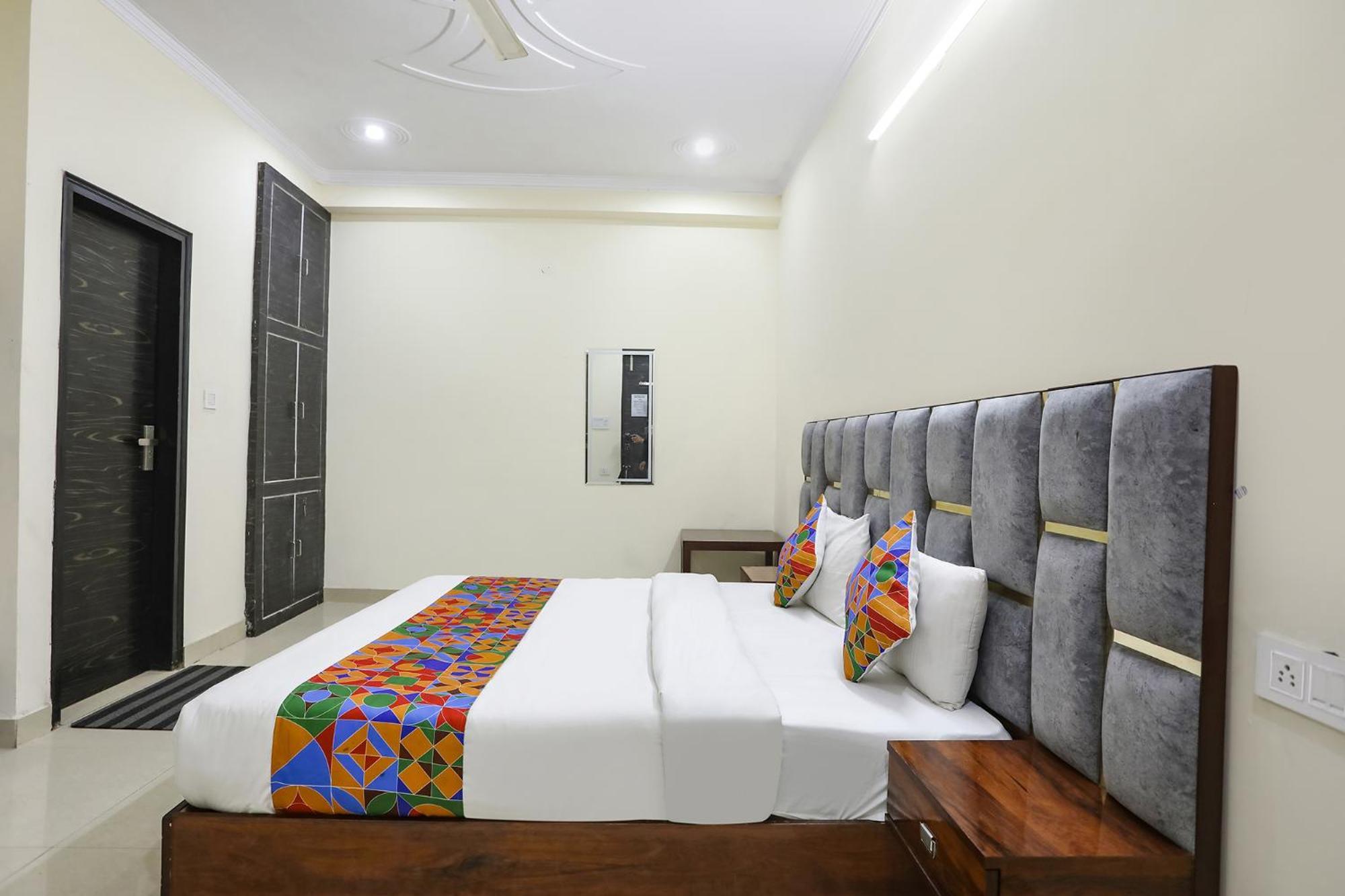 Fabexpress Asp Royal Residency Inn- Janakpuri Delhi Zewnętrze zdjęcie