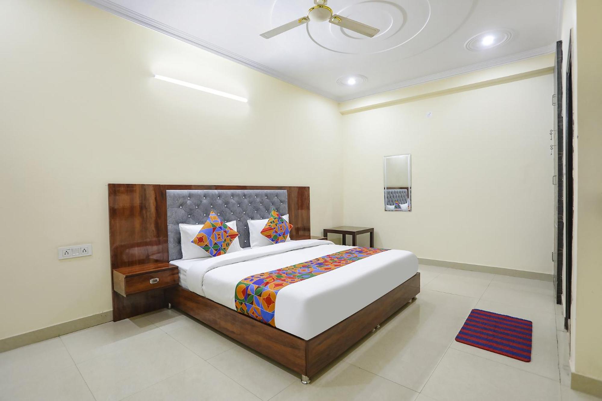 Fabexpress Asp Royal Residency Inn- Janakpuri Delhi Zewnętrze zdjęcie